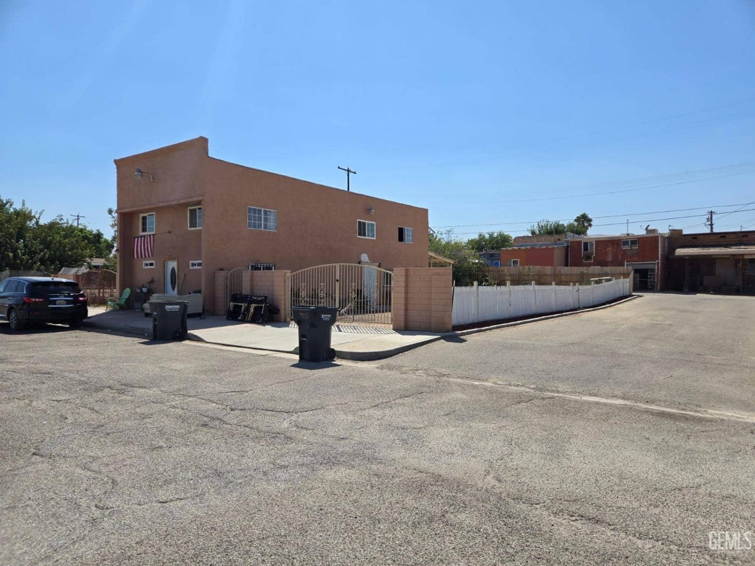 333 Kern Street — photo 6