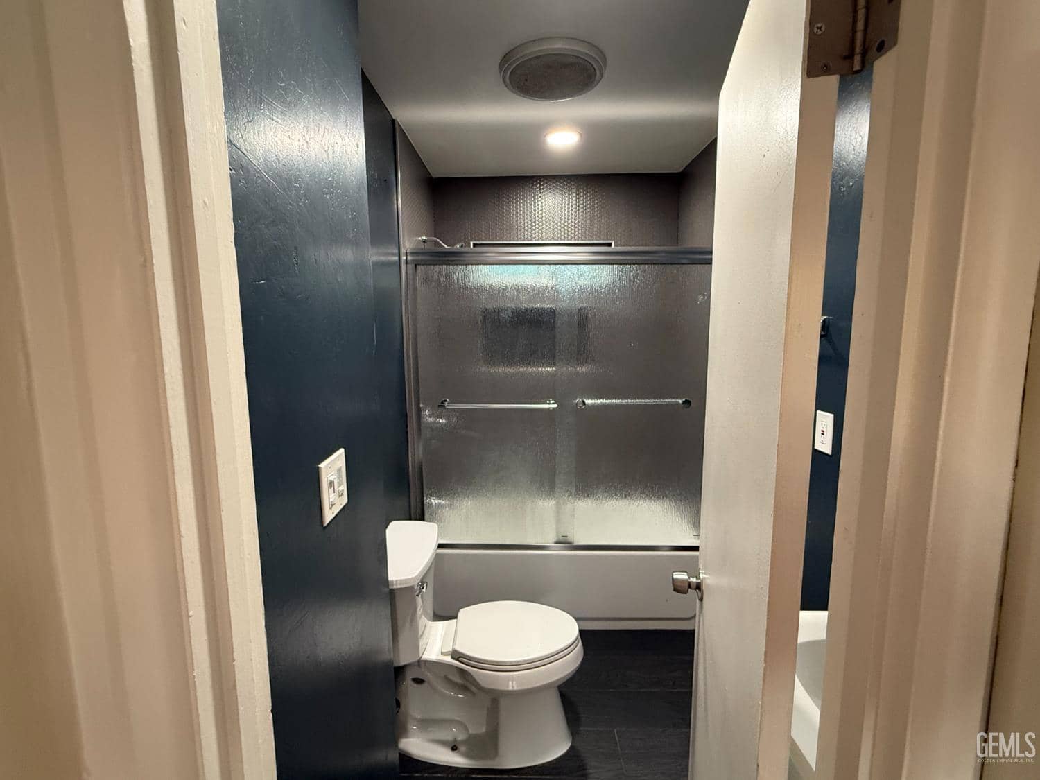 800 Shalimar Drive — photo 6