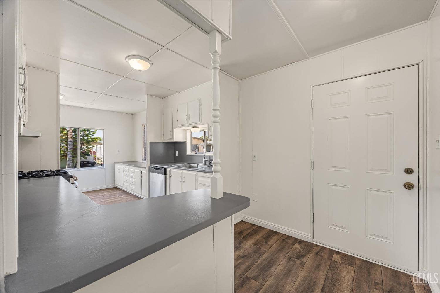 6601 Eucalyptus Drive — photo 6