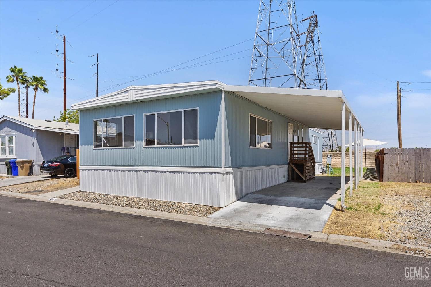6601 Eucalyptus Drive — photo 3