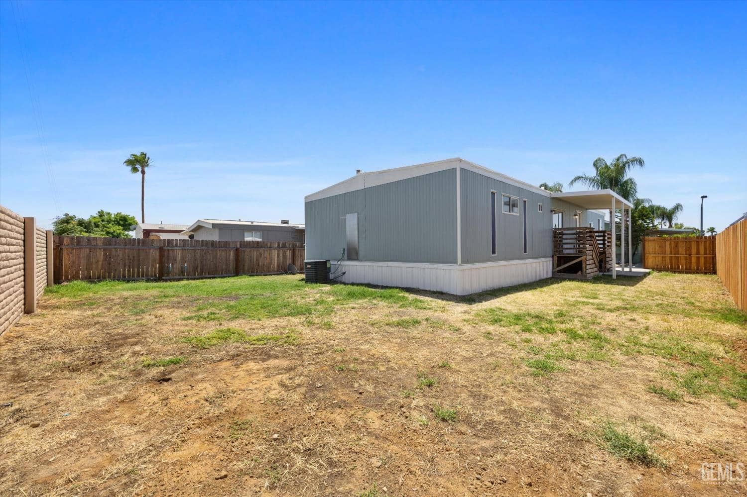 6601 Eucalyptus Drive