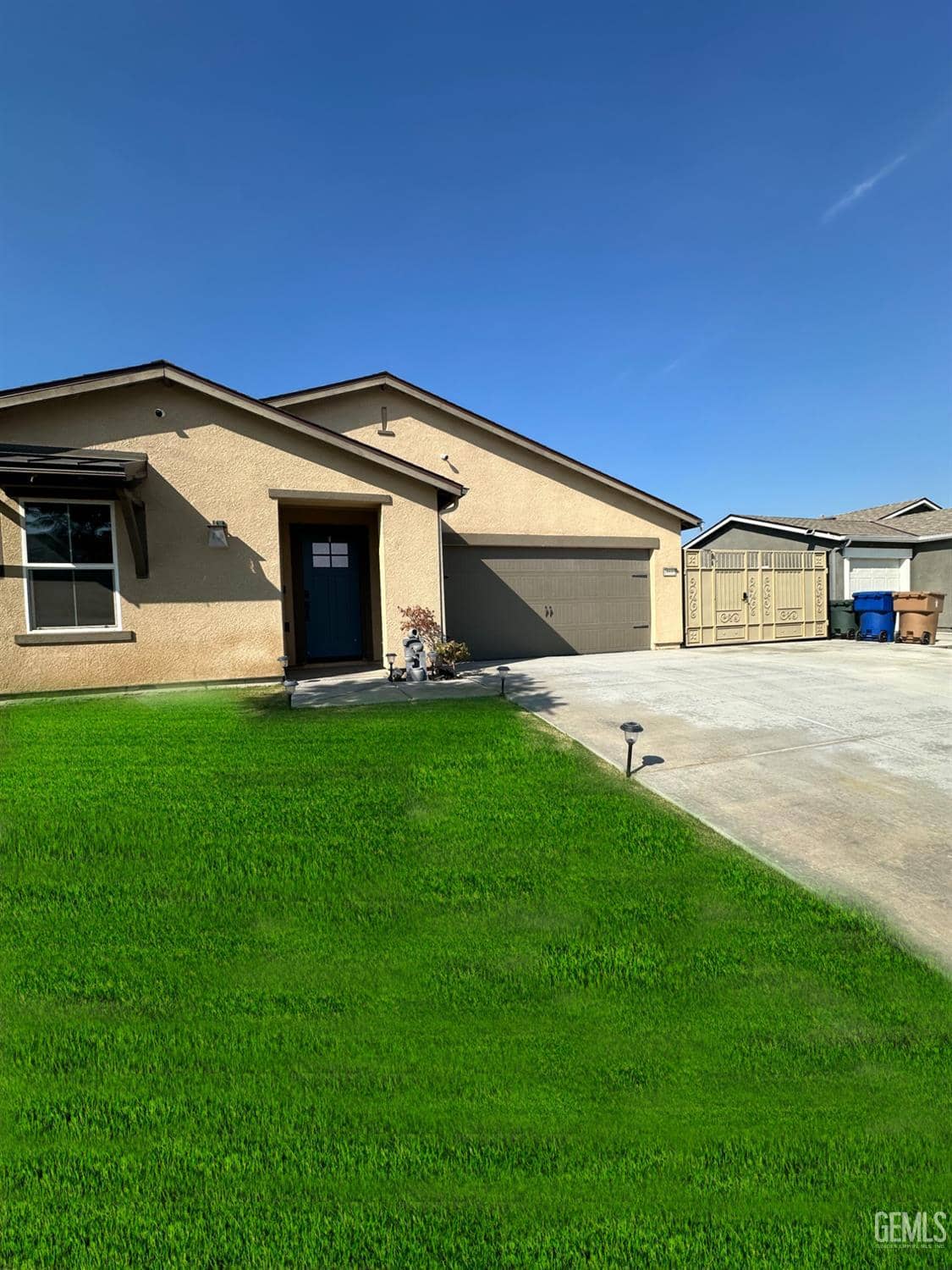 10112 Cooper Lake Avenue — photo 2