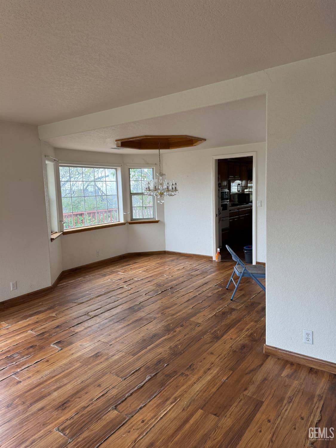 21604 Diane Court — photo 2