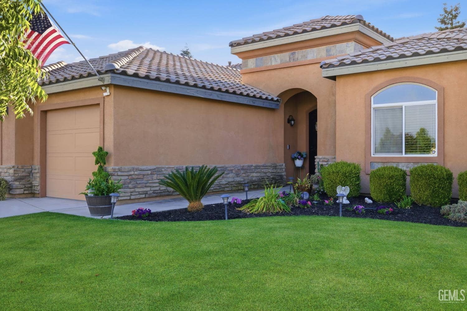 7101 Pine Flat Drive — photo 4