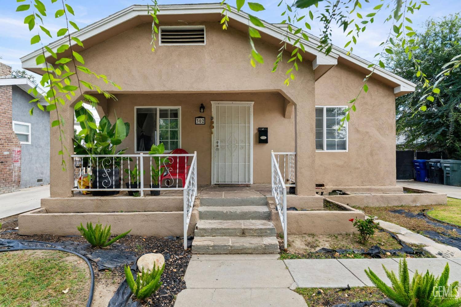 302 Eye Street