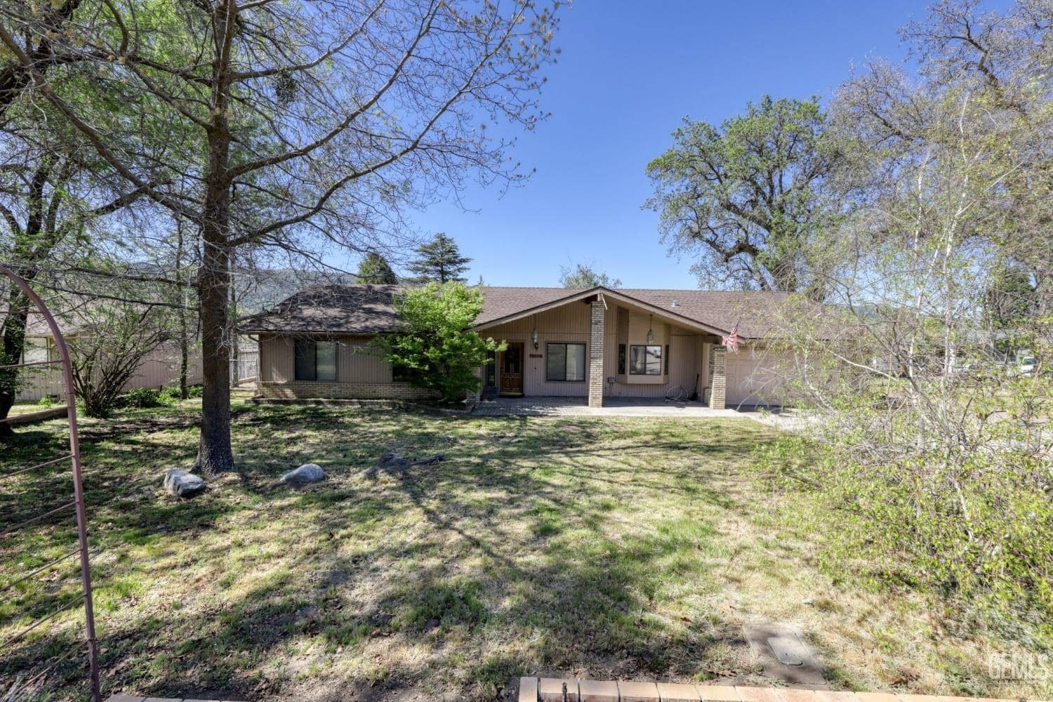 28220 Black Gold Way
