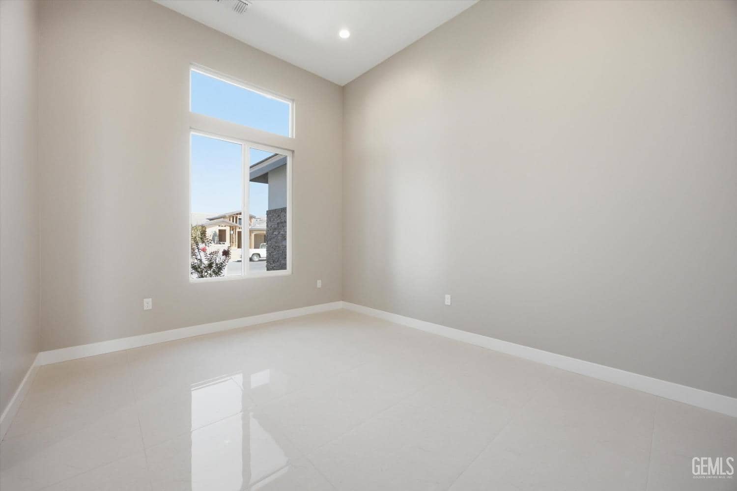 7112 Healthland Dr — photo 6