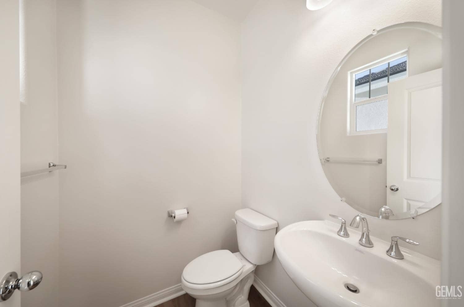 5609 Levanto Street — photo 6