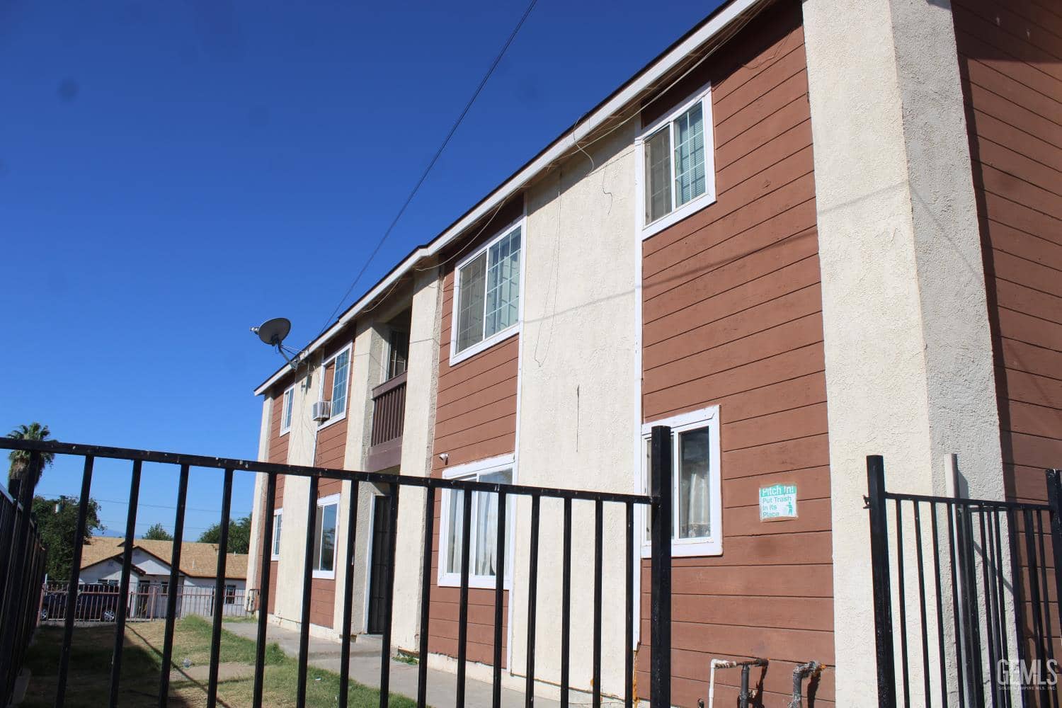 1308 Flower Street — photo 3