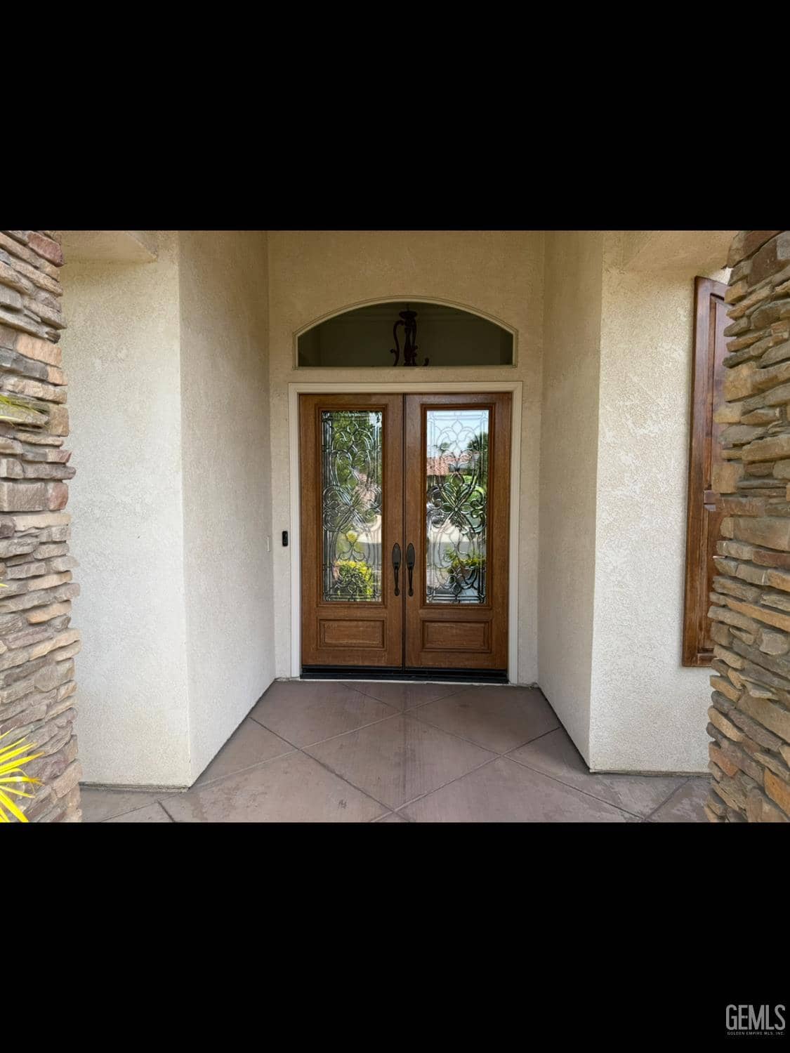 12417 Locksley Drive — photo 2