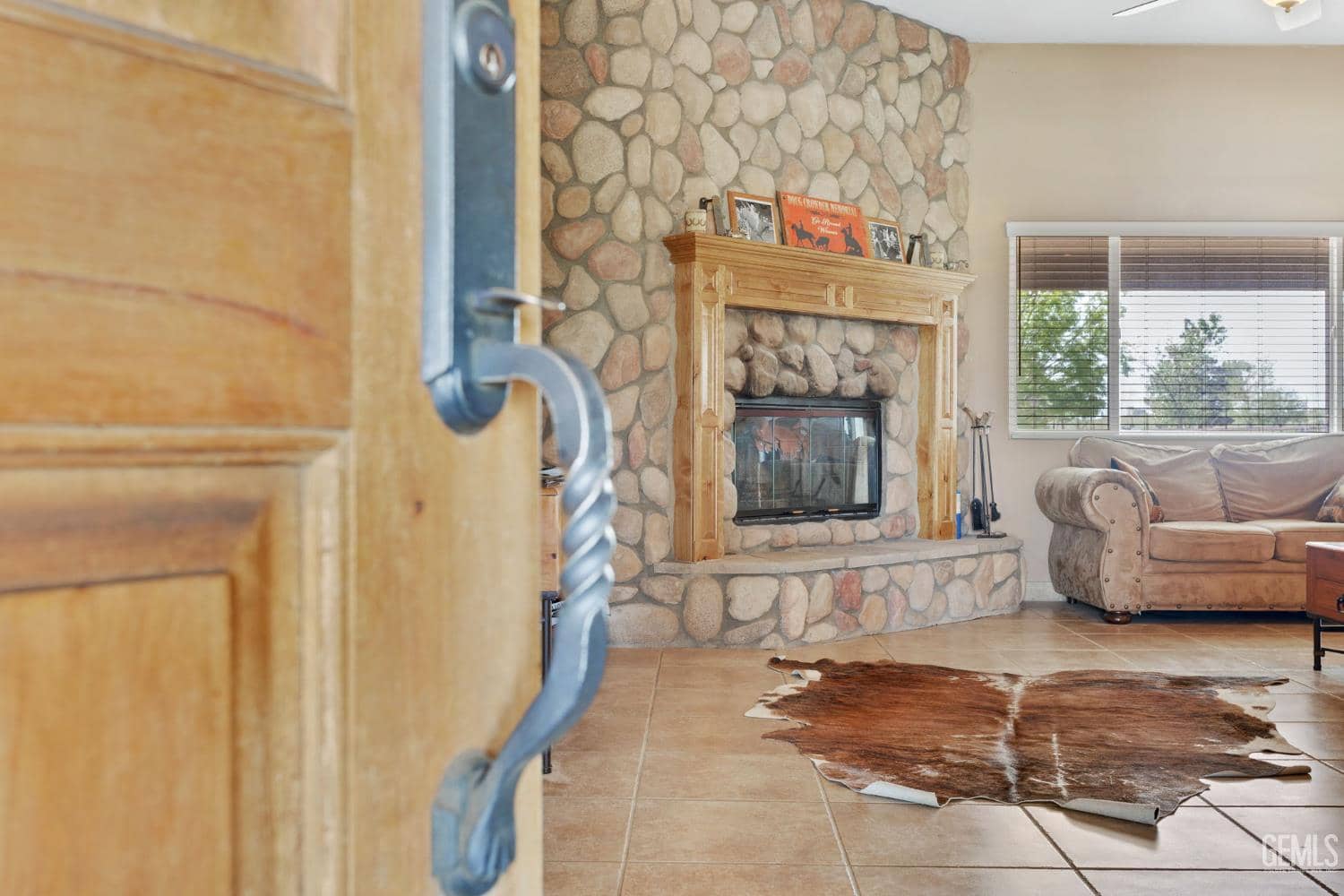 241 Vera Fern Drive — photo 4