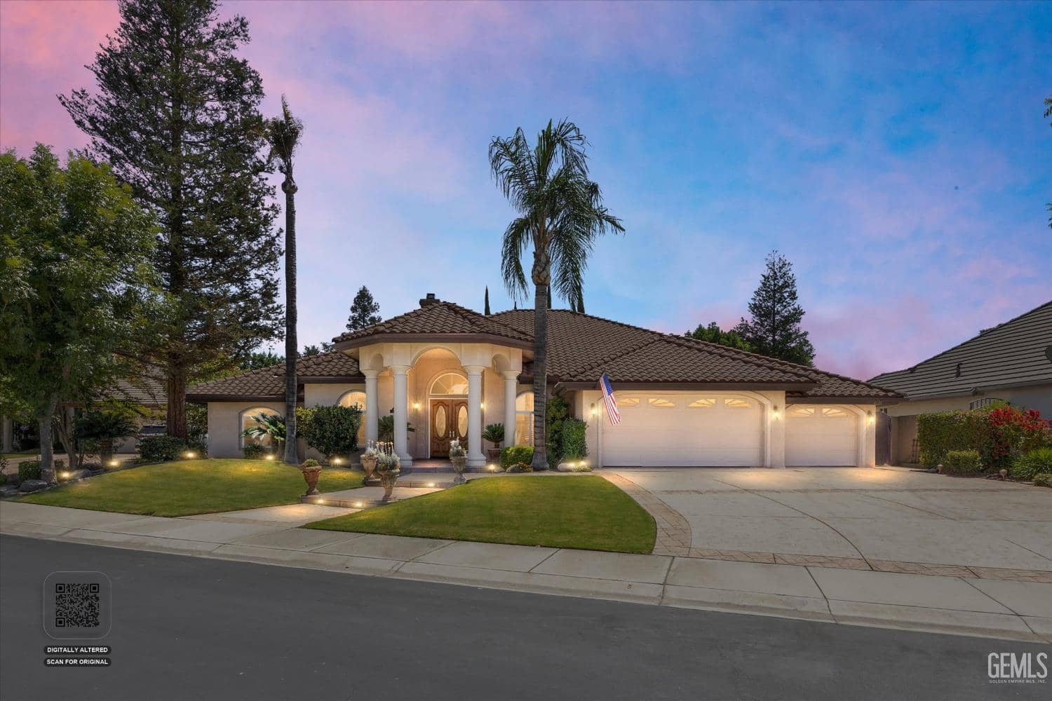 4618 Islands Drive — photo 1