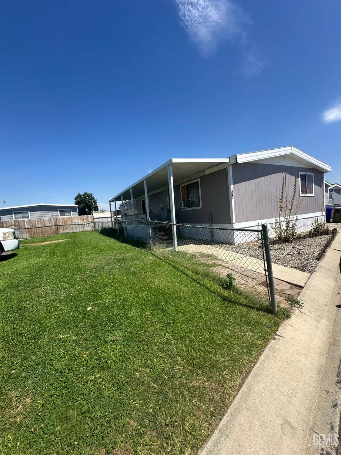 6601 EUCALYPTUS Drive