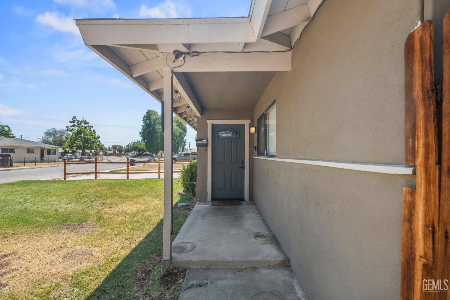 1316 El Tejon Avenue — photo 3