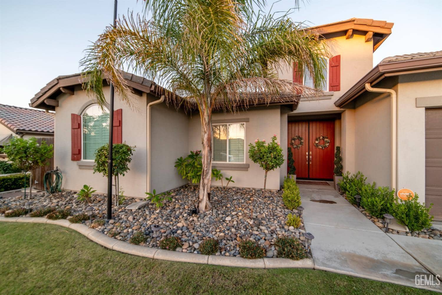 7102 Laredo Drive — photo 3