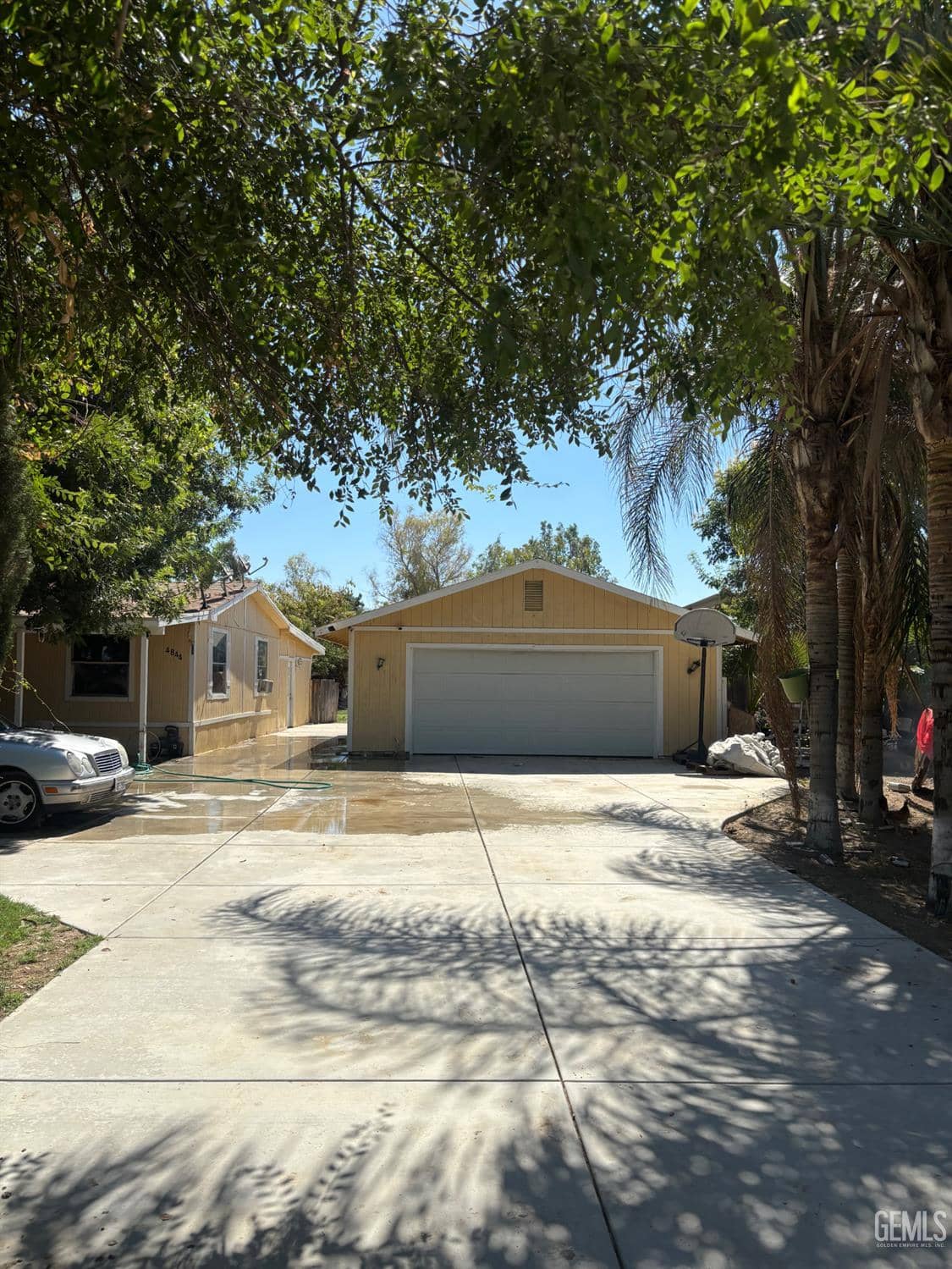 4844 Banning Street — photo 3