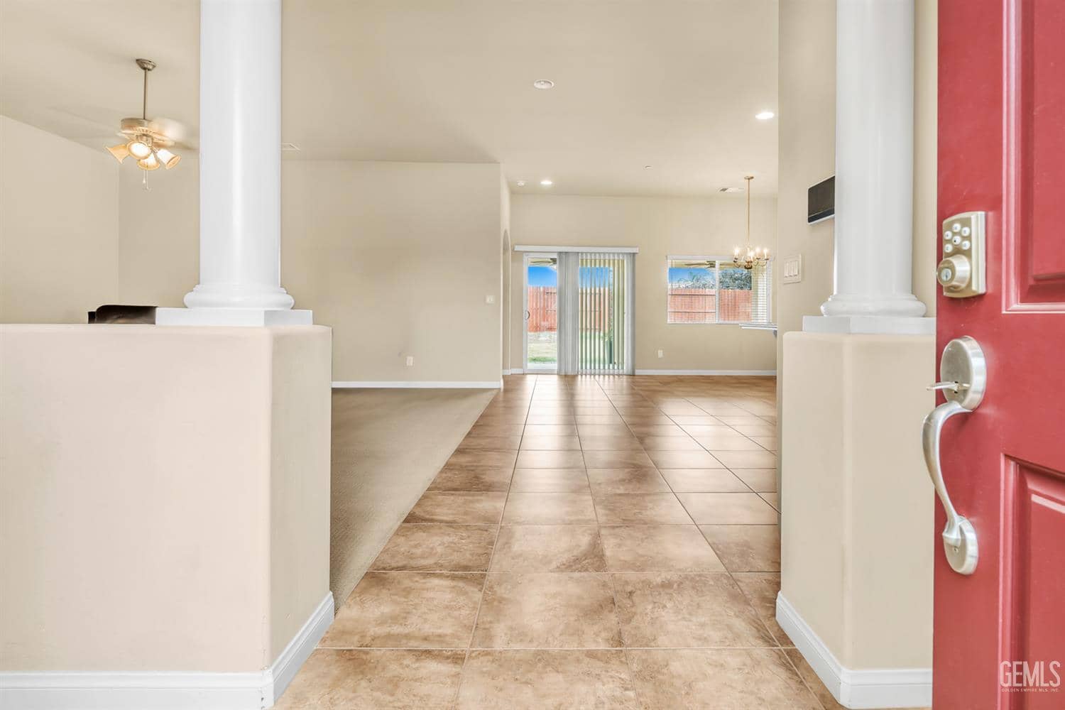 9500 Meadow Falls Drive — photo 4