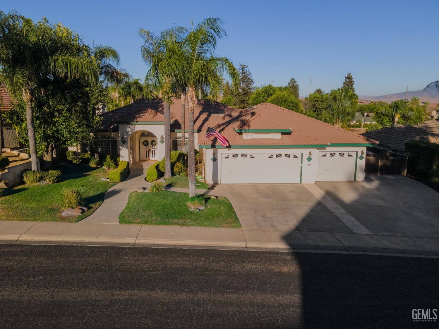 3707 Mont Blanc Terrace