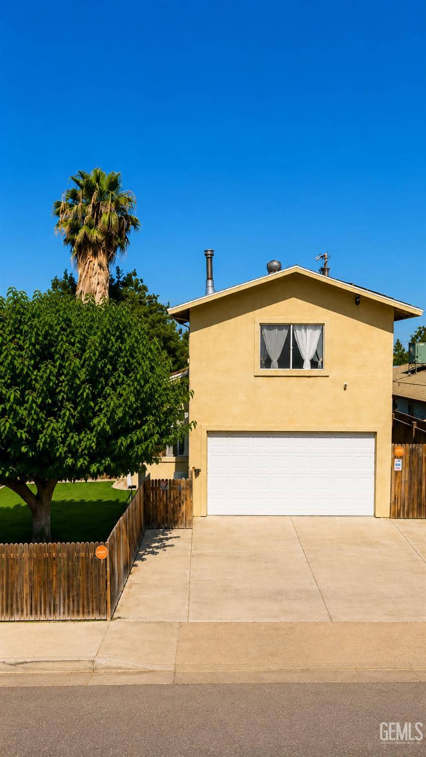 912 Alameda Street
