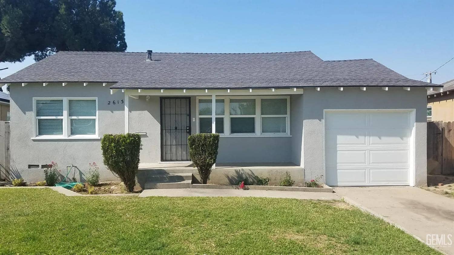 2613 Dina Way — photo 1