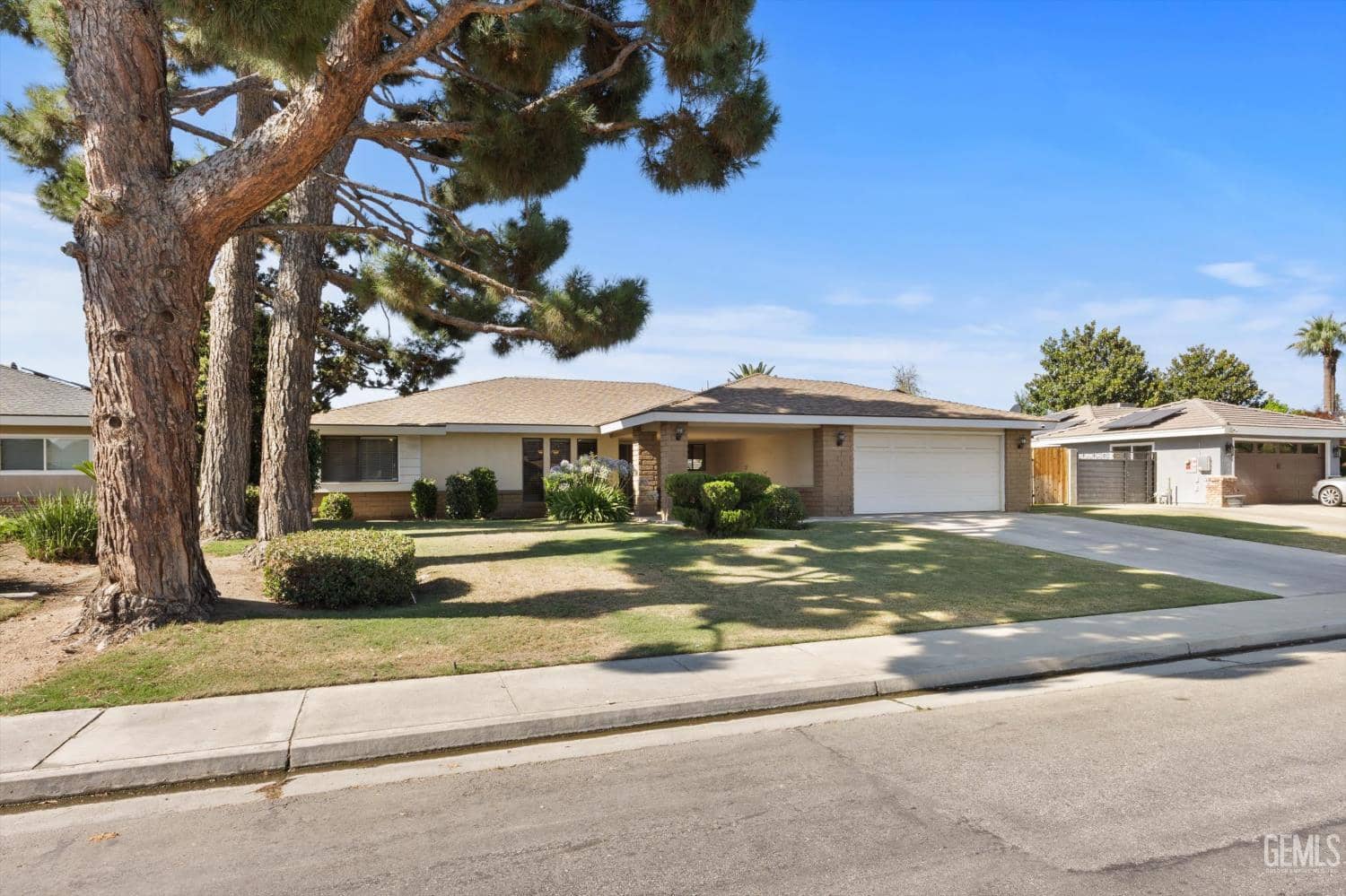 6417 Olympia Drive — photo 4