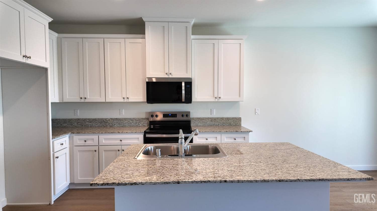 6114 Banner Court — photo 3