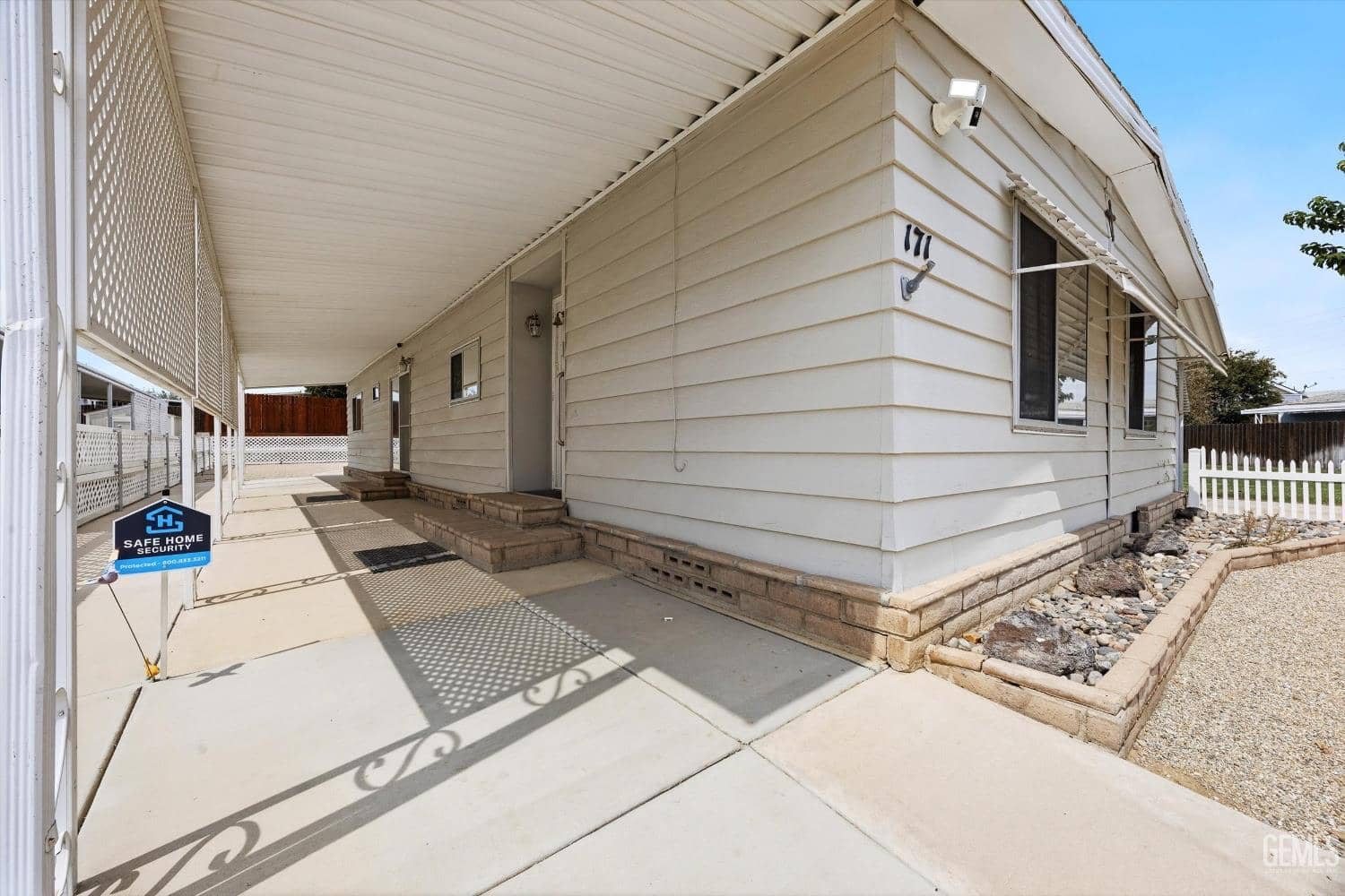 171 Vilas Lane — photo 3