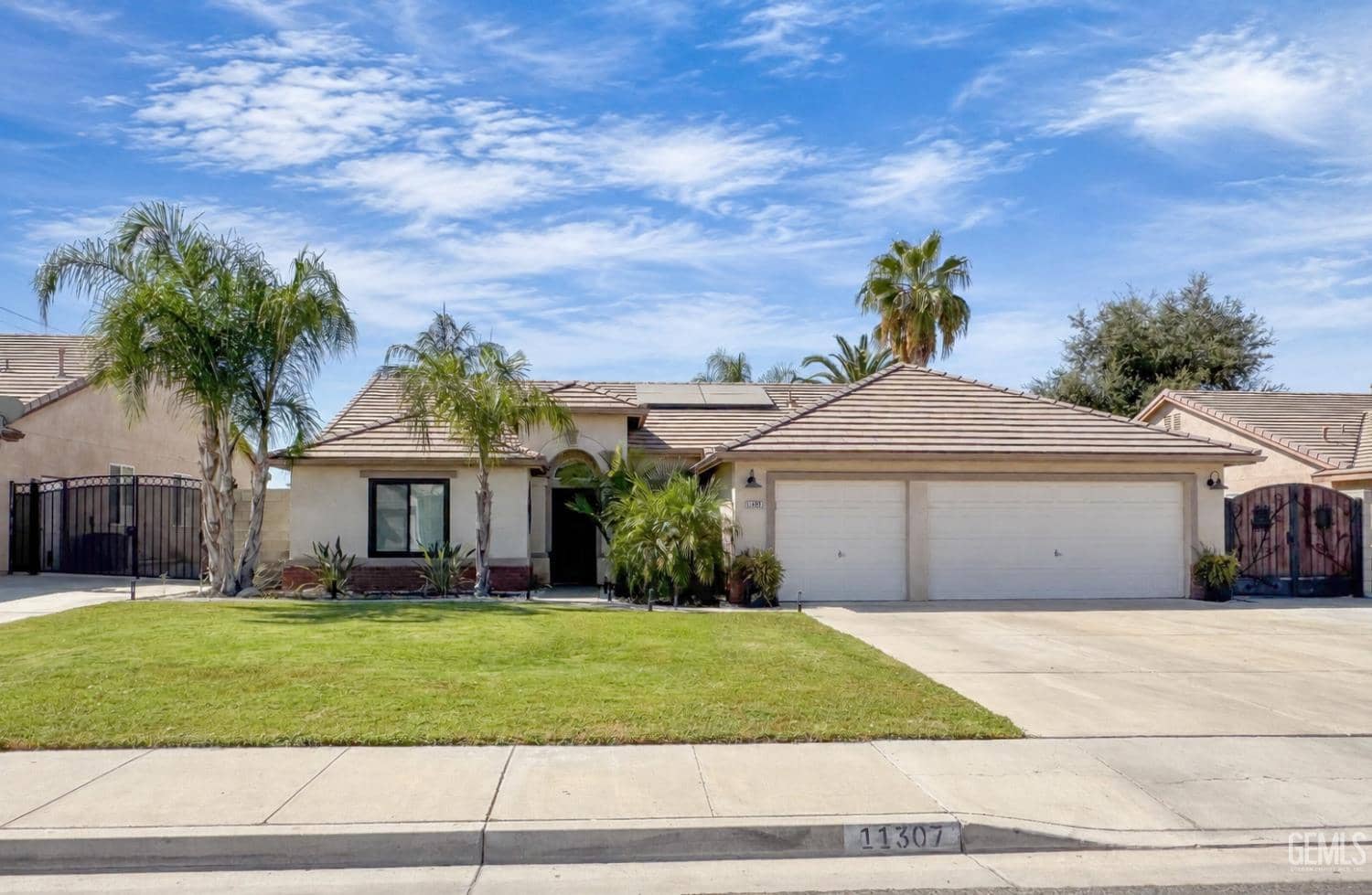 11307 Mercatello Avenue