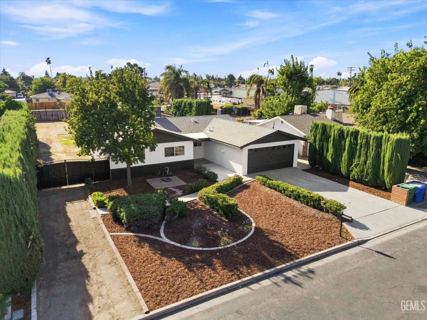 6409 Mignonette Street — photo 3