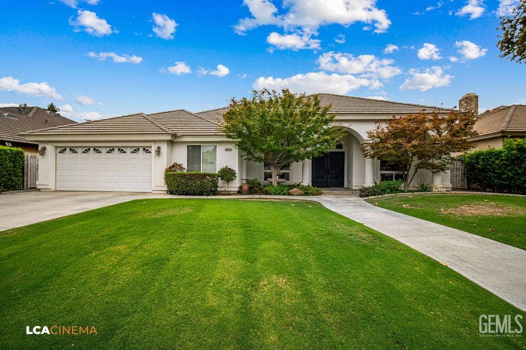 10311 Wentworth Court — photo 2