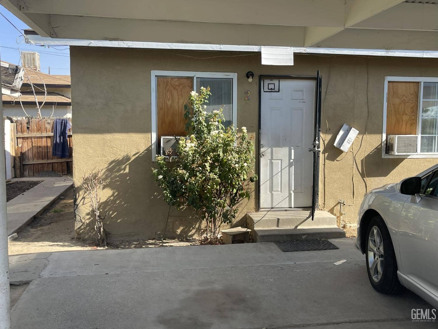 2512 Nelson Street — photo 3