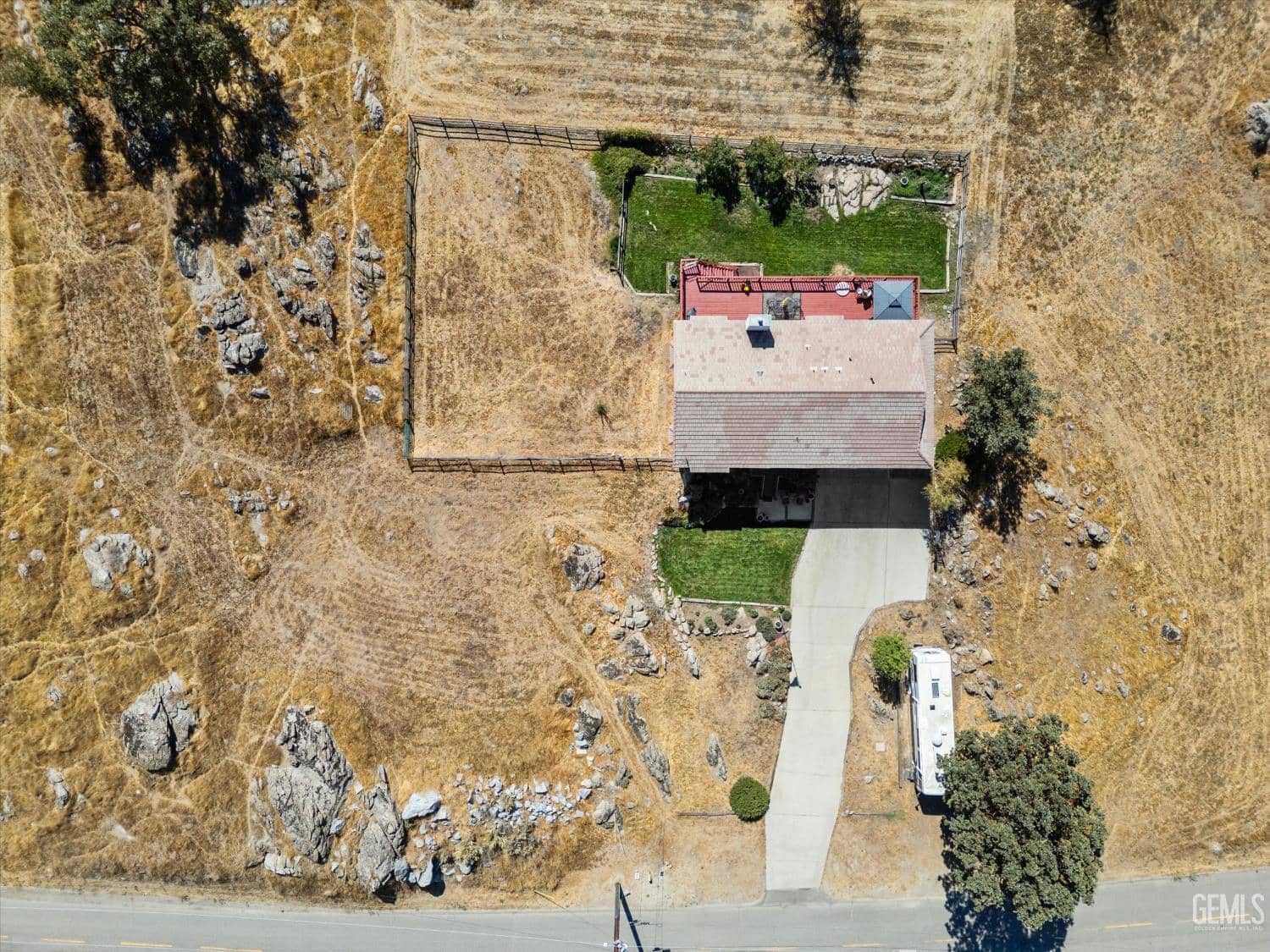 28360 Burning Tree Drive — photo 6