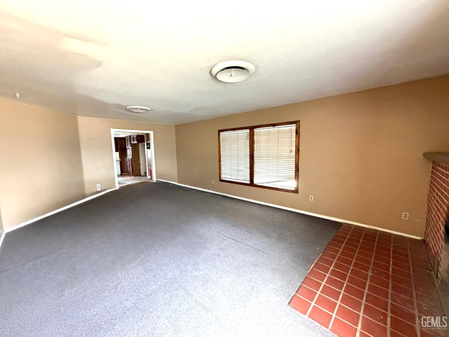 1865 Stevens Drive — photo 3
