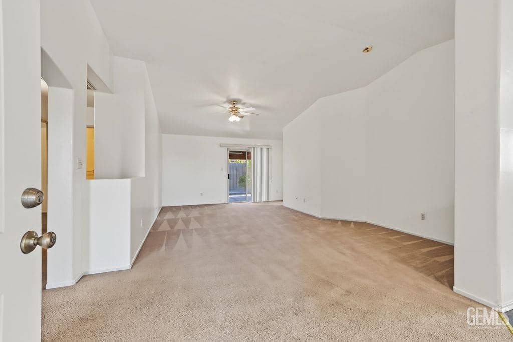 1211 Engelberg Drive — photo 6