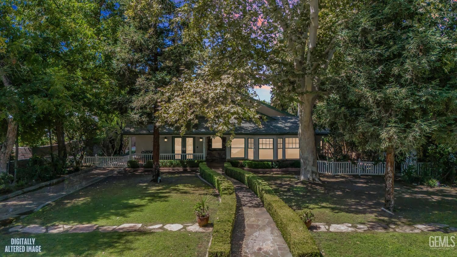 411 Fairway Drive — photo 4
