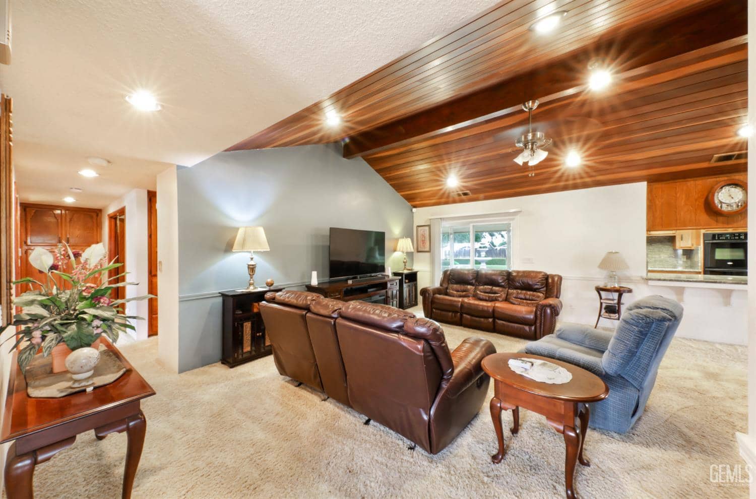 7225 Noah Avenue — photo 5