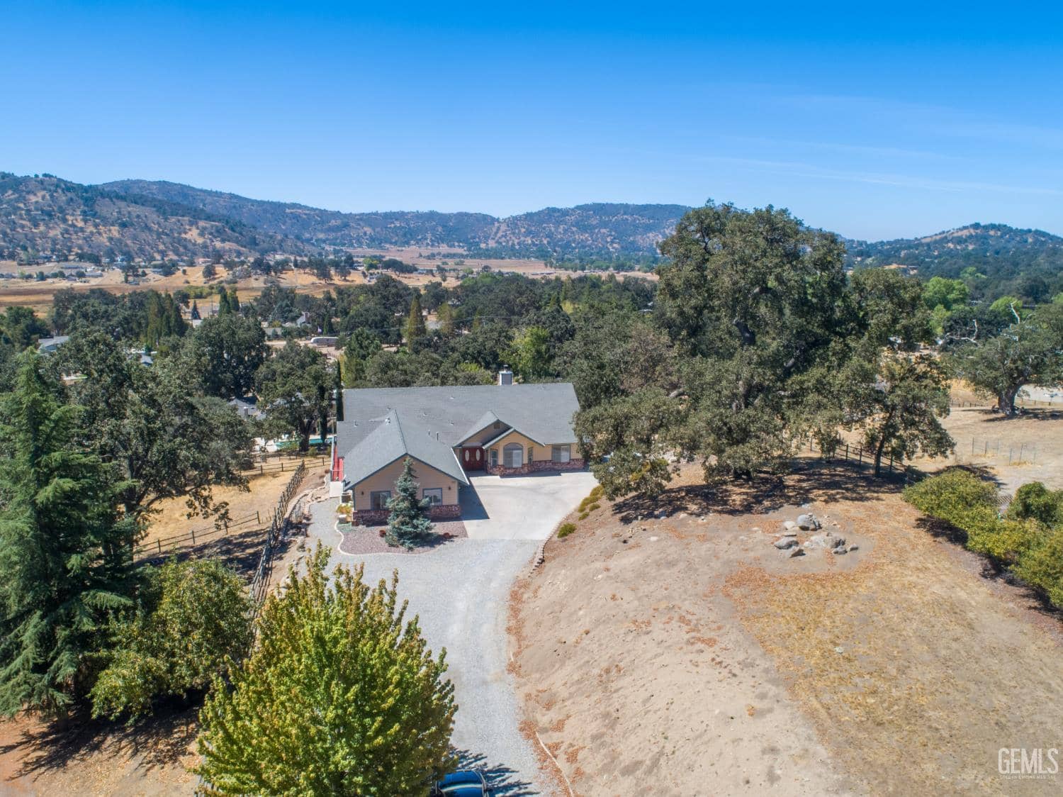 24181 Martingale Way — photo 2