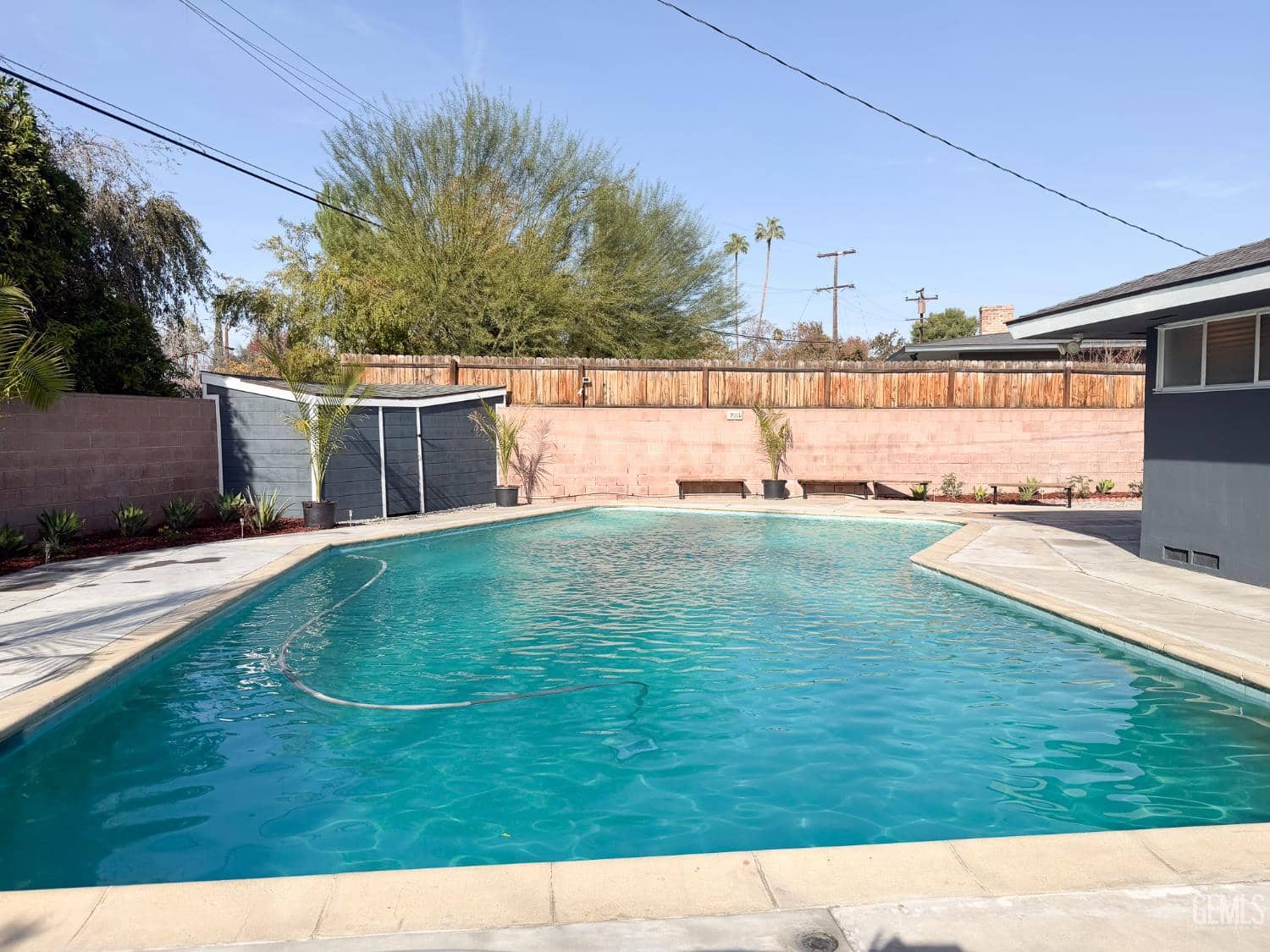 1904 Ridgewood Drive — photo 5
