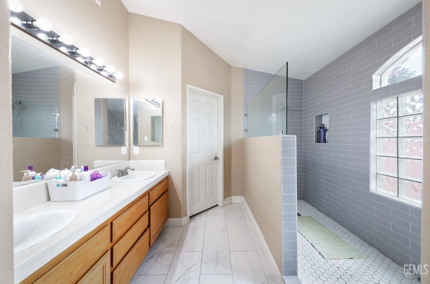 8300 Black Knot Court — photo 5
