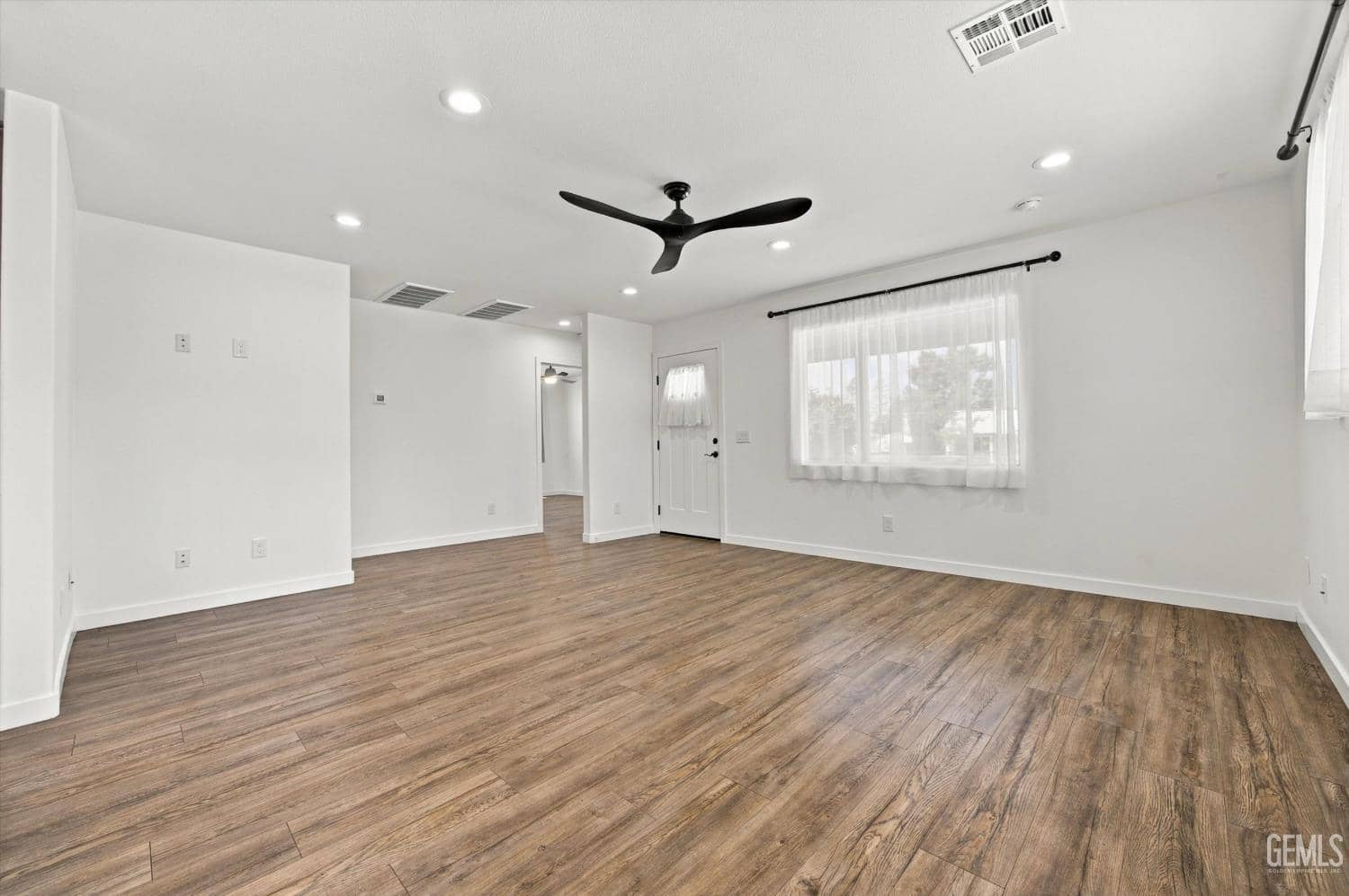 102 Brentwood Drive — photo 6