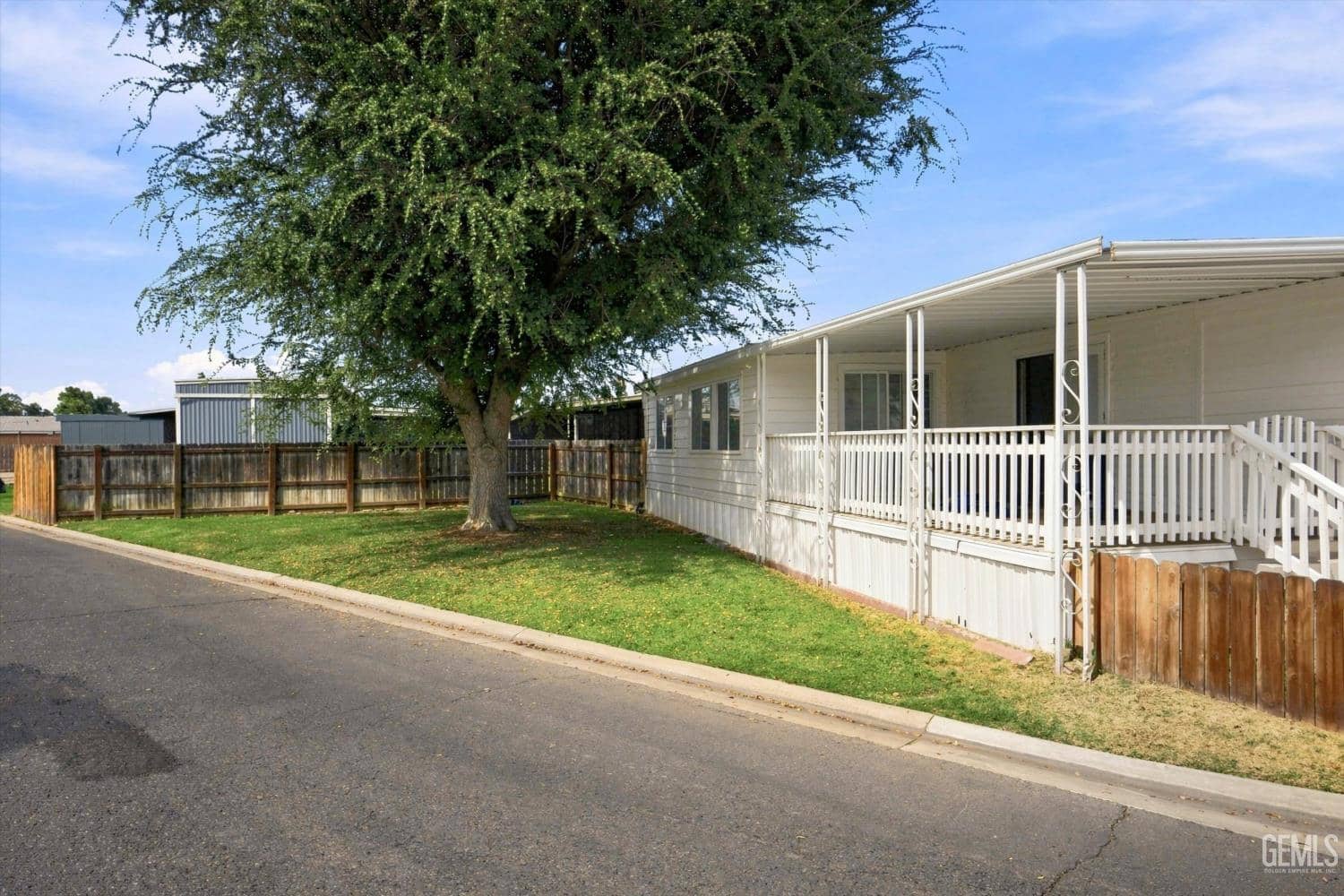 4401 Hughes Lane — photo 4