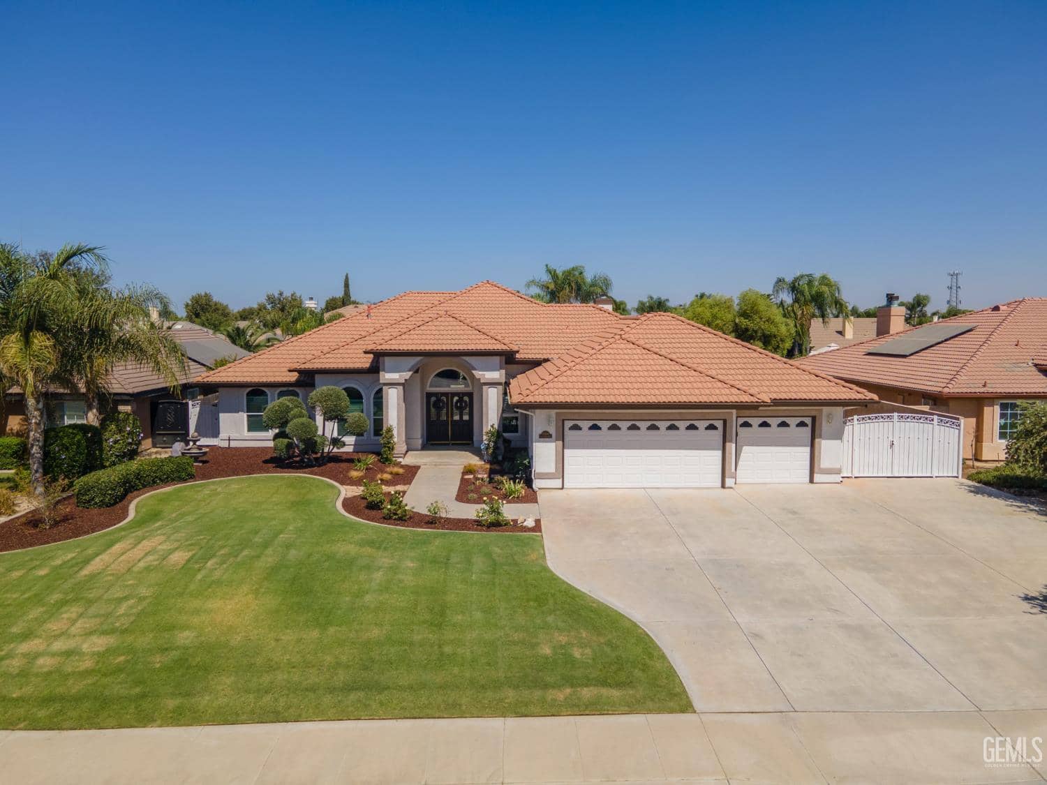 13806 Table Rock Avenue
