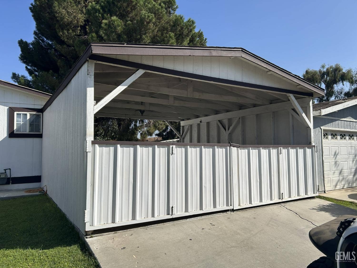 601 Pacheco Road — photo 2