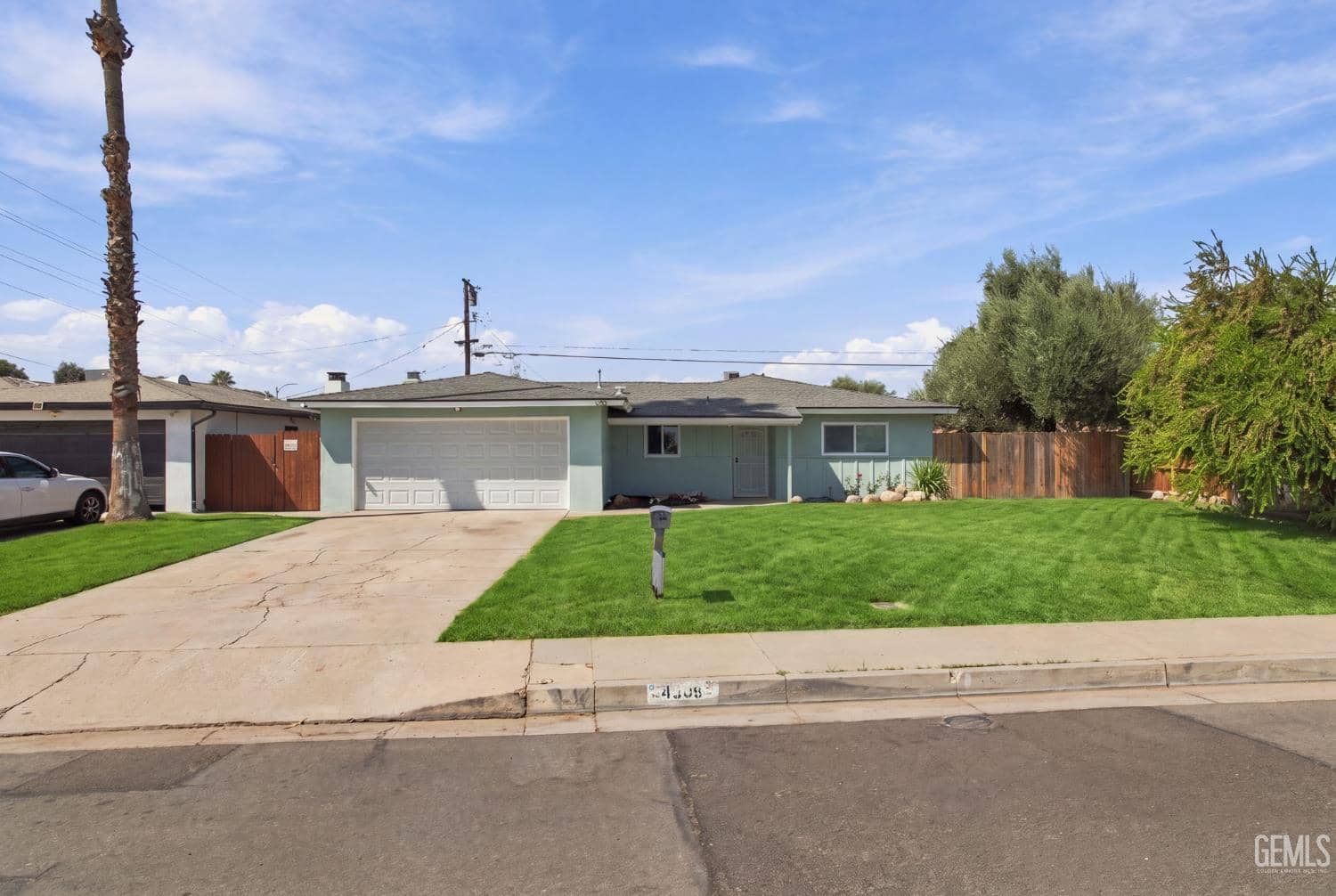 4609 Monitor Street — photo 4