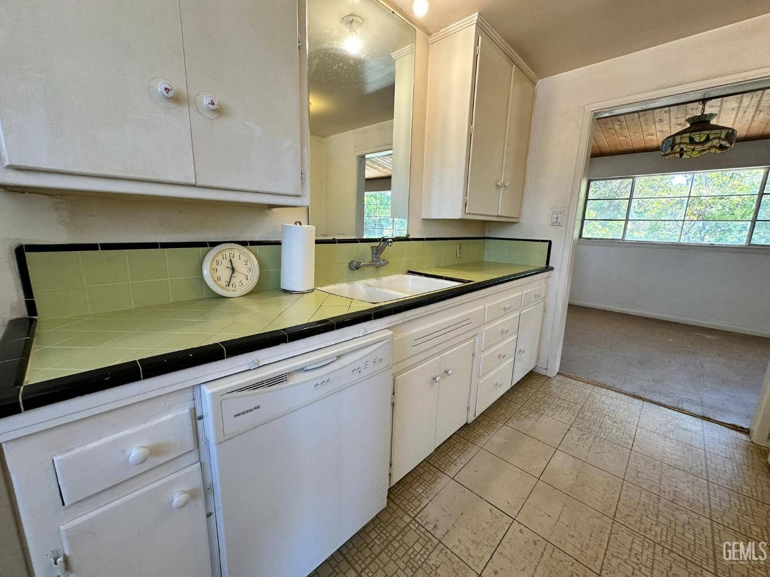 2908 Cornell Street — photo 6