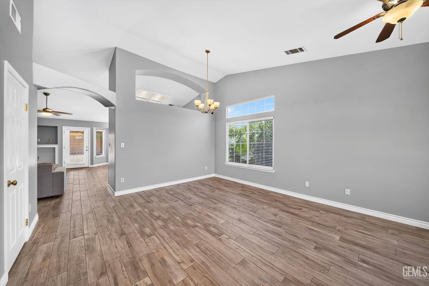12509 Grand Teton Drive — photo 3