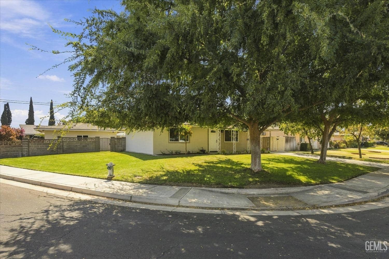 521 Oak Fair Way — photo 5