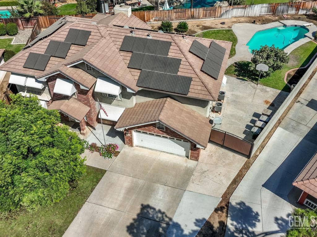 10506 Trophy Court — photo 3