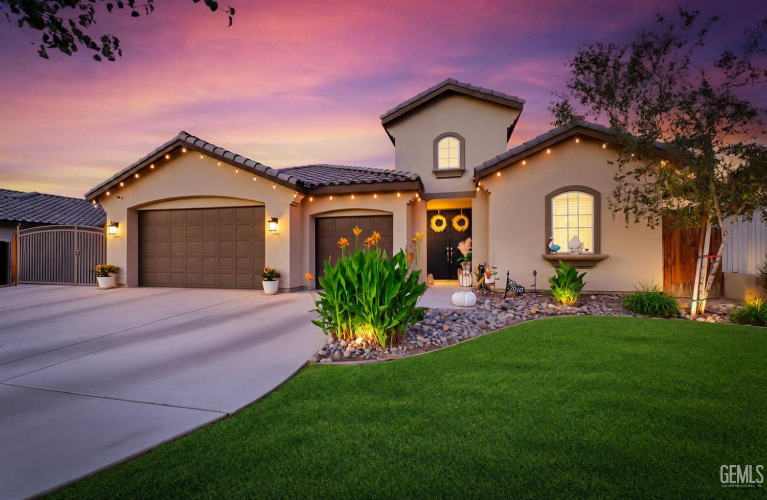 7010 Cattail Creek Way — photo 2