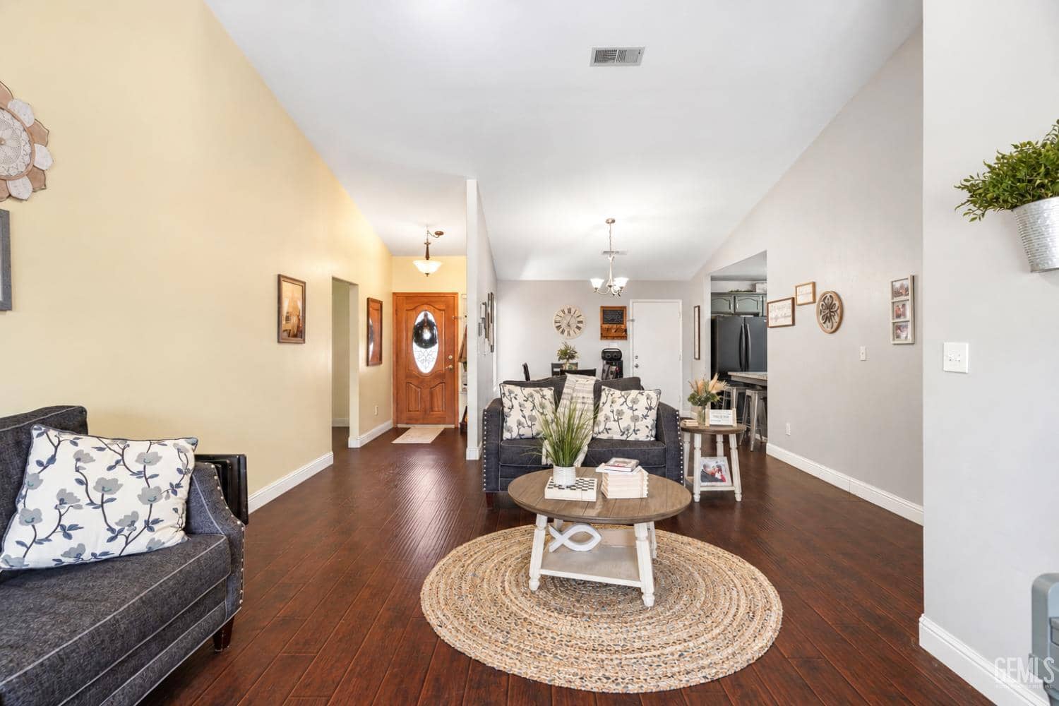 2900 Macau St. — photo 4